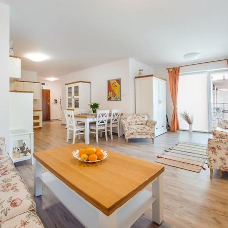 Apartamenty Sun & Snow Solna 11 Kolobrzeg Exterior photo